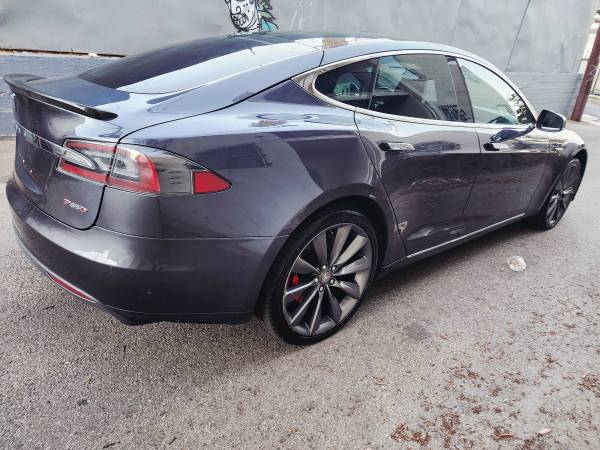 2015 Tesla Model