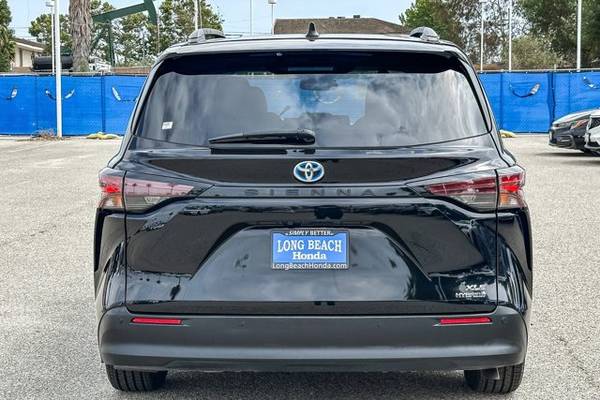 2023 Toyota Sienna