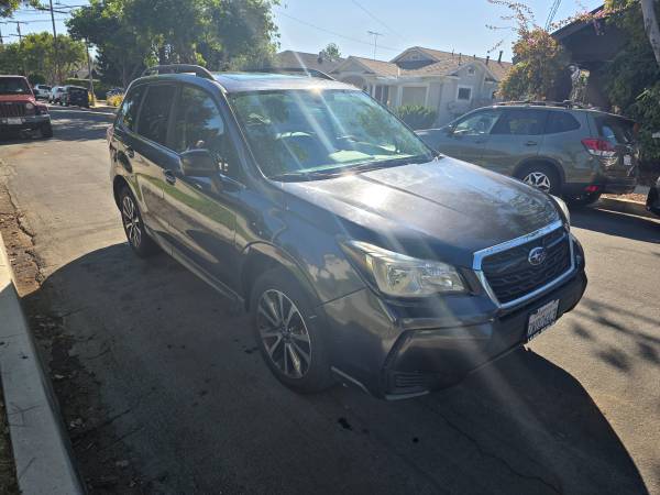 2017 Subaru FORESTER