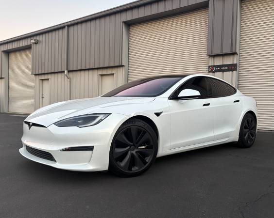 2022 Tesla Model