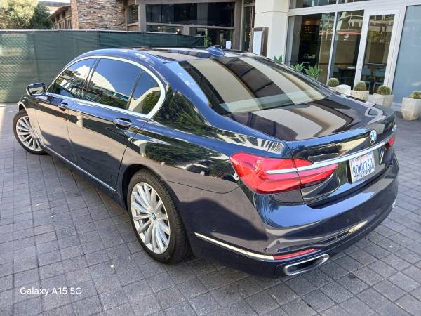 2017 BMW 740i