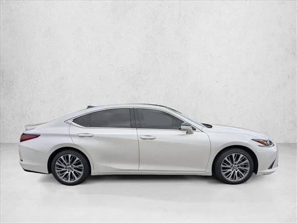 2021 Lexus ES