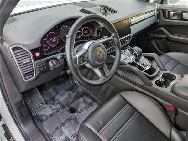 2023 Porsche Cayenne