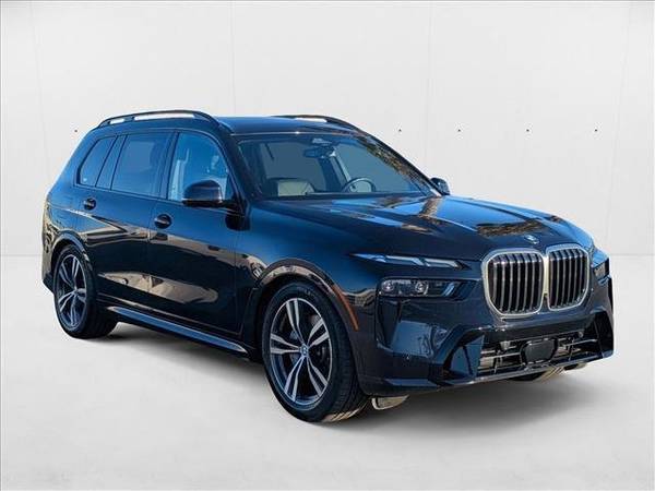 2023 BMW X7