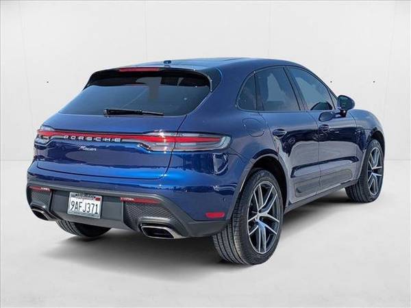 2022 Porsche Macan