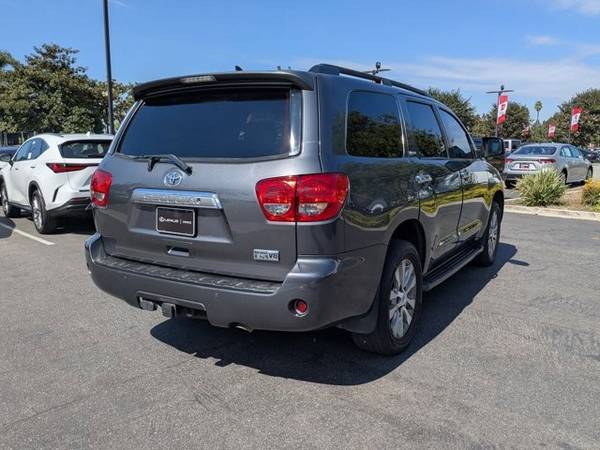 2015 Toyota Sequoia
