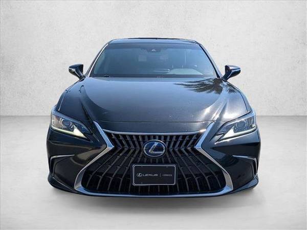 2022 Lexus ES