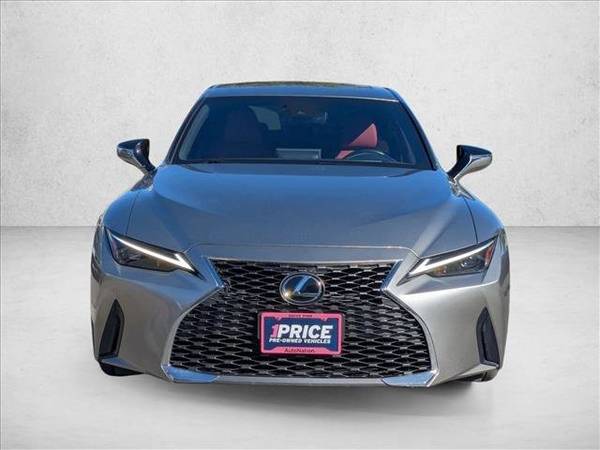 2023 Lexus IS