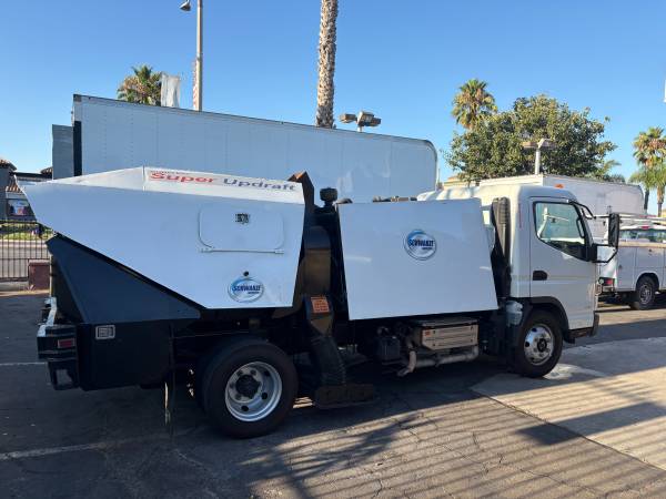 2015 Mitsubishi Fuso