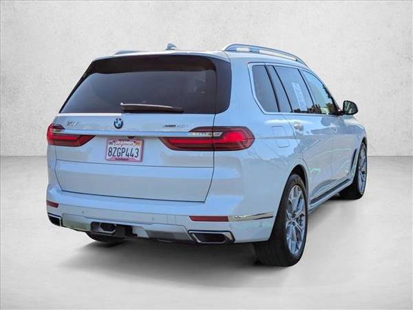 2022 BMW X7