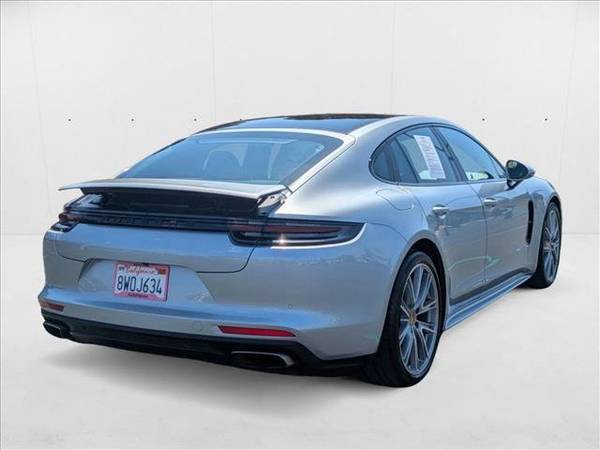 2018 Porsche Panamera