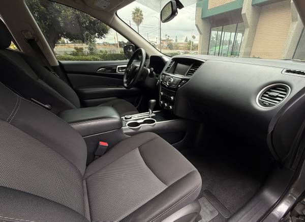 2020 Nissan Pathfinder