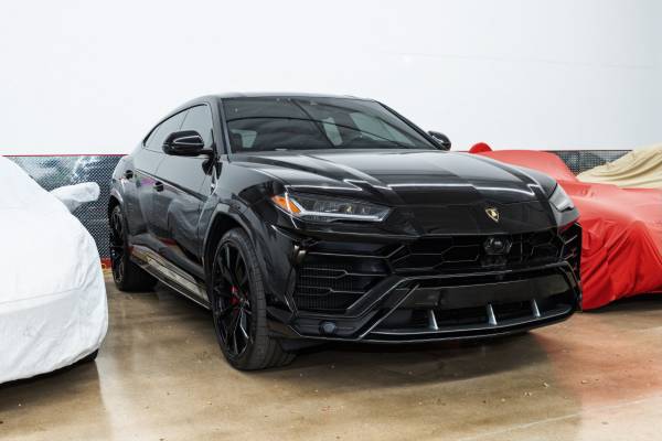 2020 Lamborghini Urus