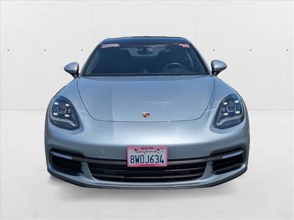 2018 Porsche Panamera