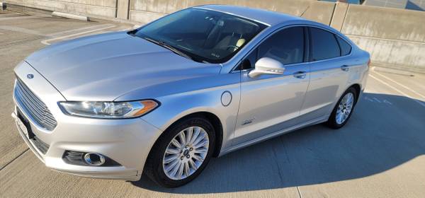 2015 Ford FUSION