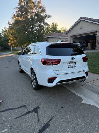 2019 Kia SORENTO
