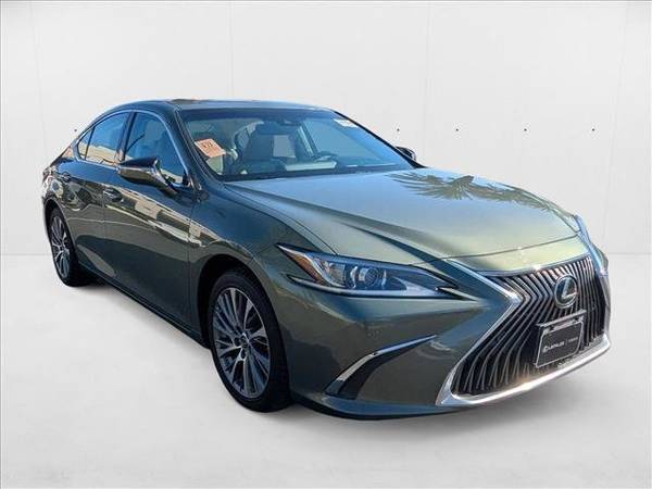 2020 Lexus ES