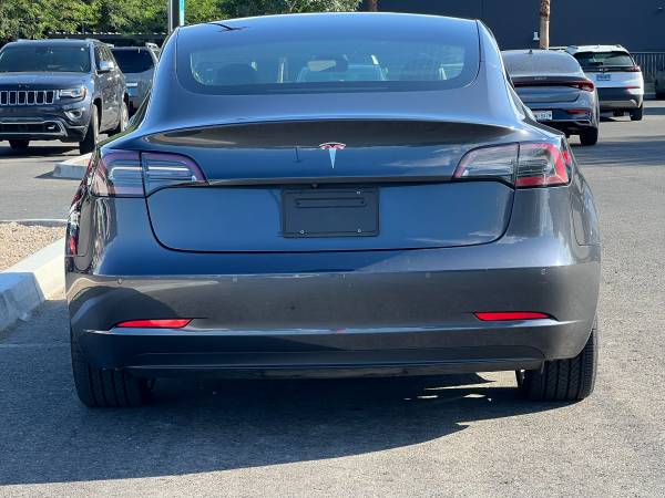 2018 Tesla Model