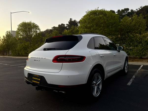 2018 Porsche Macan