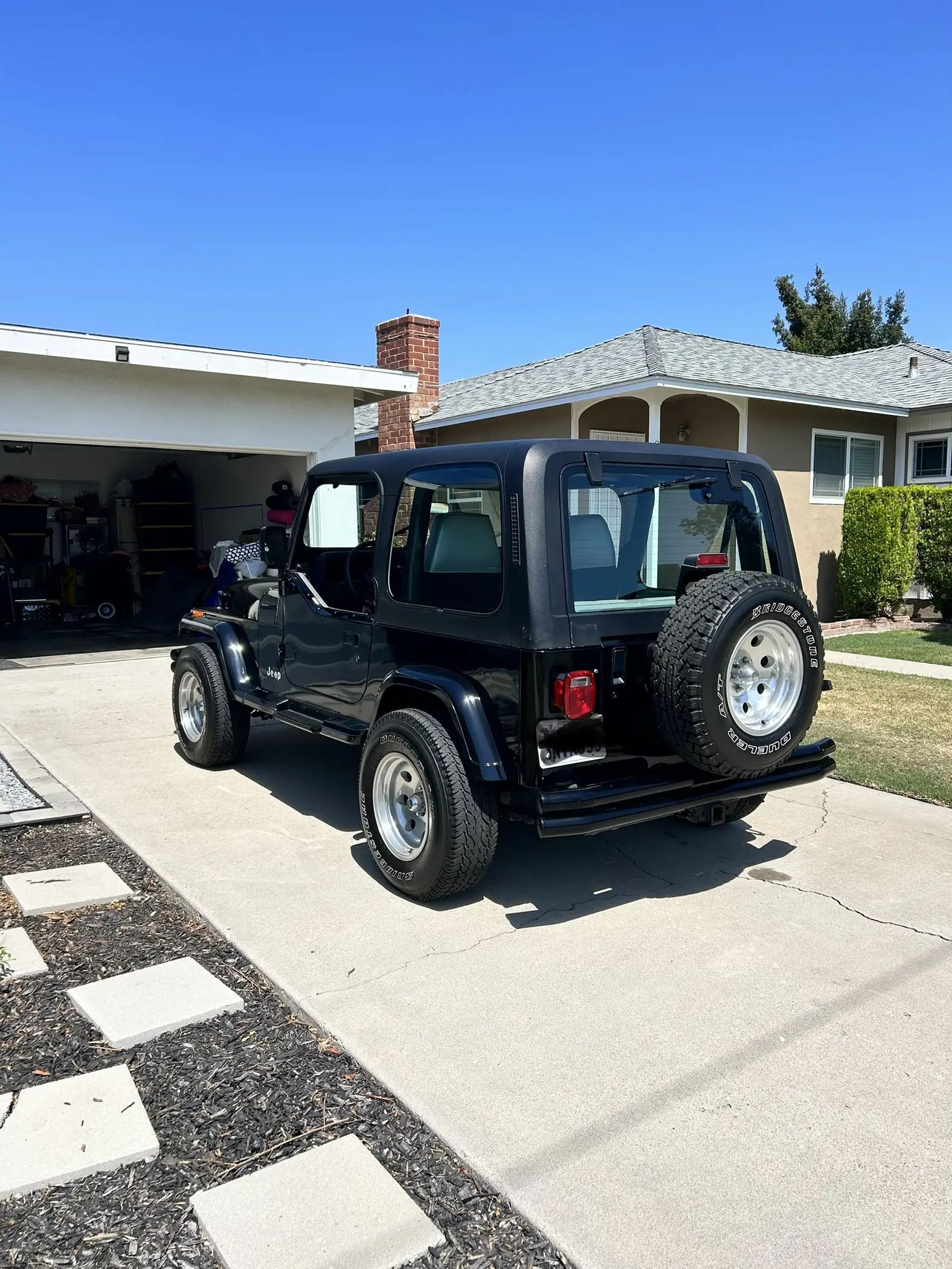 1995 Jeep Wrangler SE / Sport